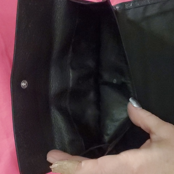 Authentic GUCCI WALLET* - Picture 13 of 13